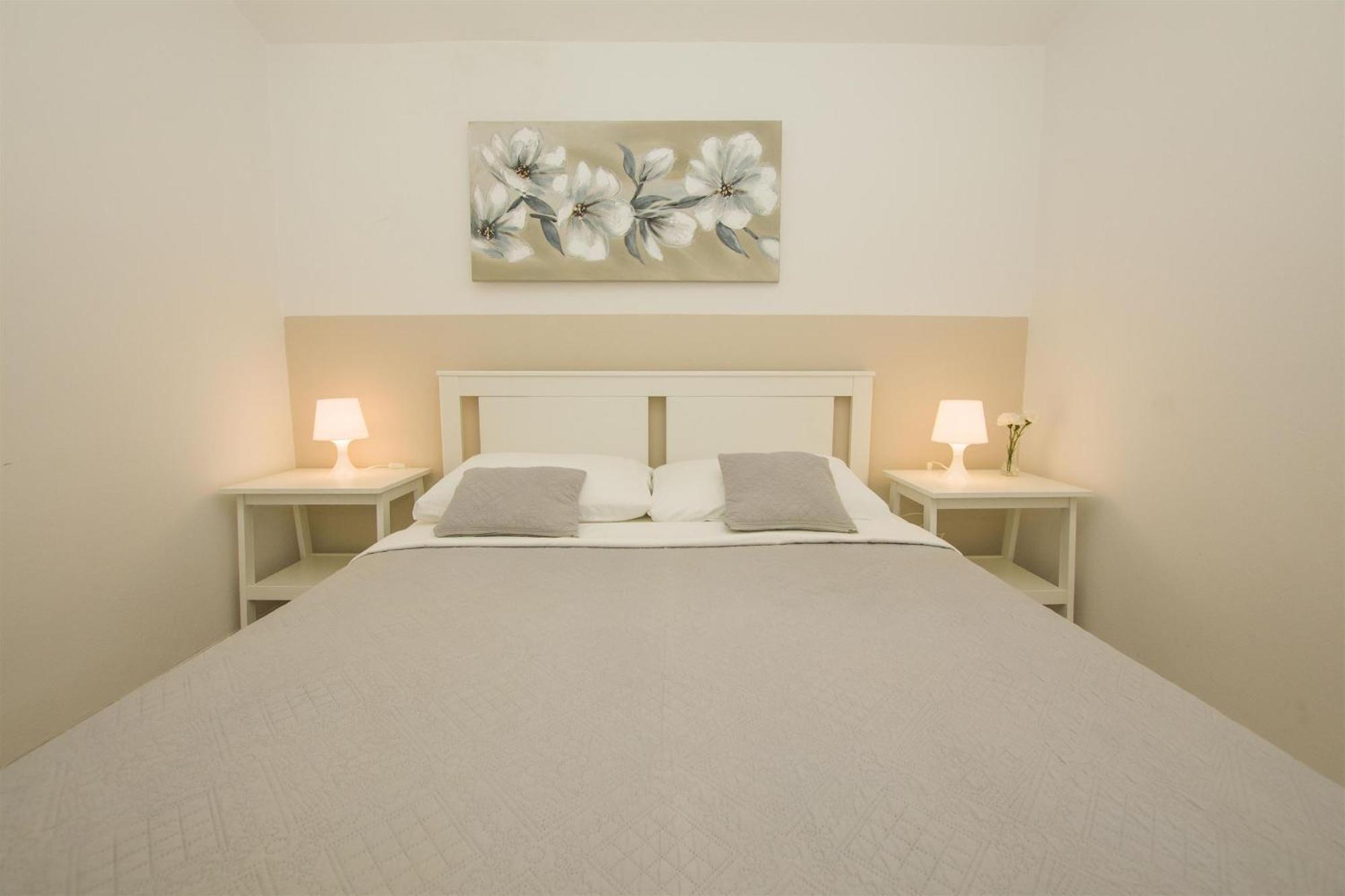 Apartments Josip Драге Екстер'єр фото